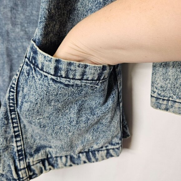 Vintage Acid Wash Denim Jacket Medium Silver Concho Accents Pockets Made‎ In USA - Picture 4 of 8